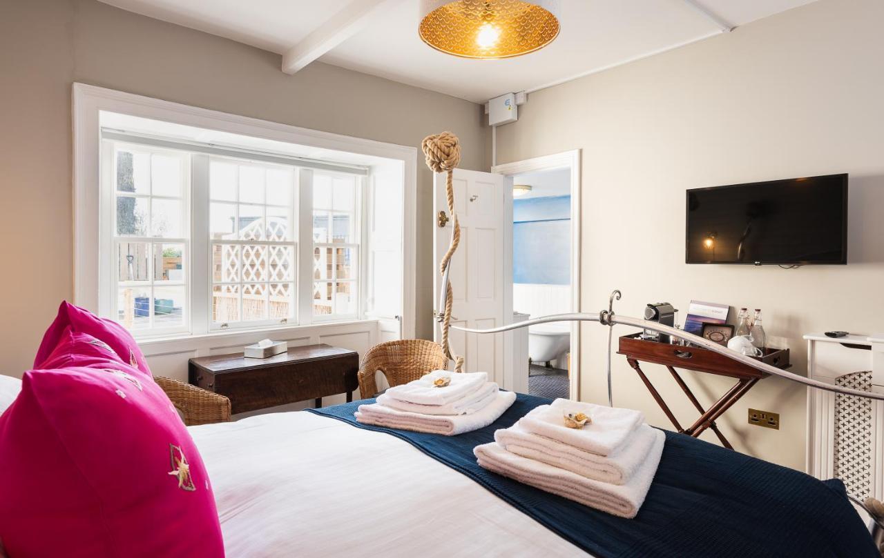 Lyme 1 Hotel Лайм-Реджис Экстерьер фото